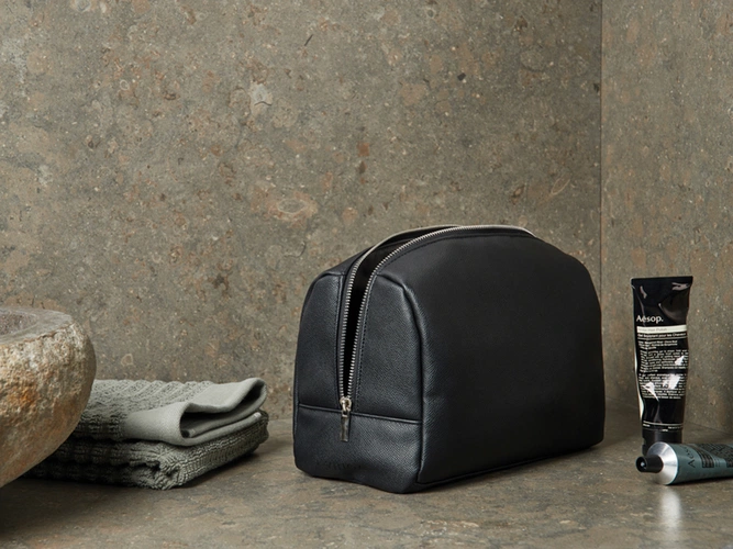 Косметичка Bermond, черная Косметичка Bermond, черная