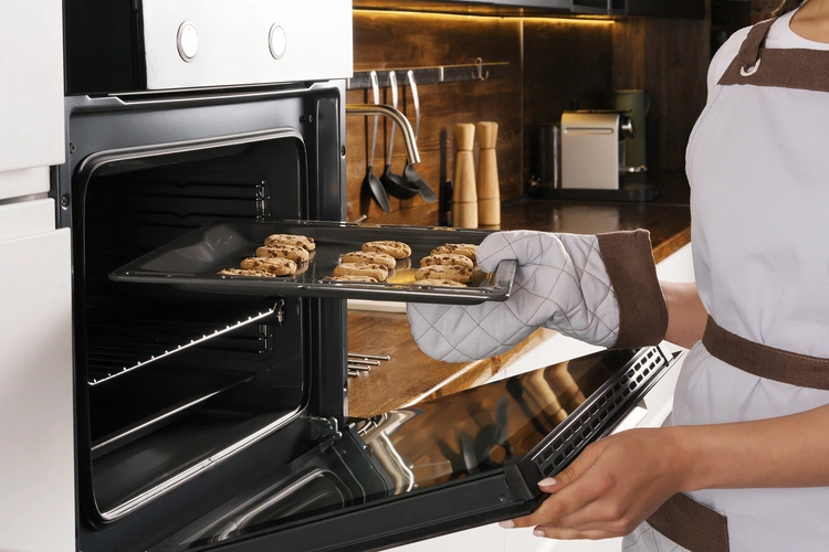 Прихватка-рукавица Keep Palms, горчичная Прихватка-рукавица Keep Palms, горчичная