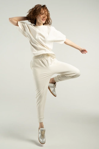 Футболка унисекс оверсайз T3, молочно-белая Футболка унисекс оверсайз T3, молочно-белая