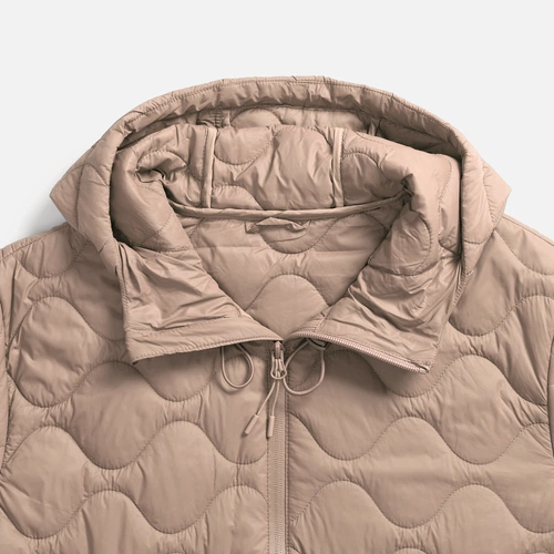 Куртка унисекс Tarnaby, бежевая Куртка унисекс Tarnaby, бежевая