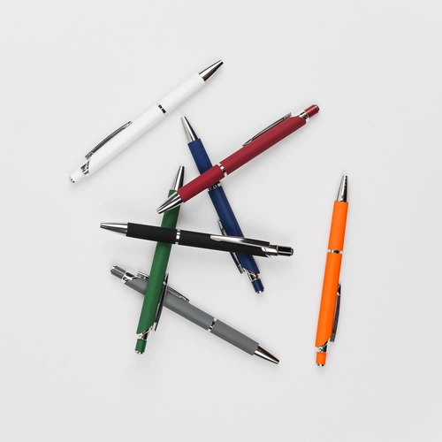 Ручка шариковая Chromos Soft Touch, белая Ручка шариковая Chromos Soft Touch, белая