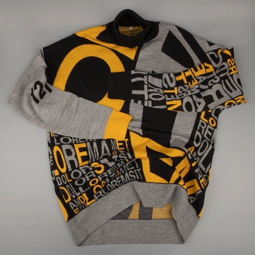 Свитер оверсайз на заказ Tricksy Net, полушерсть Свитер оверсайз на заказ Tricksy Net, полушерсть