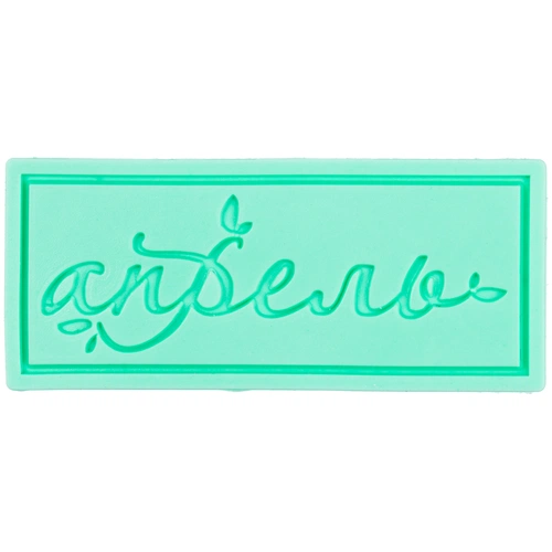 Лейбл из ПВХ на заказ Iota, S Лейбл из ПВХ на заказ Iota, S