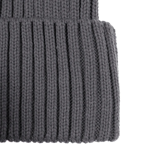 Вязаная шапка с козырьком Peaky, серая (антрацит) Вязаная шапка с козырьком Peaky, серая (антрацит)
