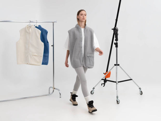 Жилет унисекс Oblako, светло-серый Жилет унисекс Oblako, светло-серый