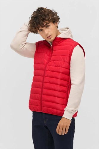 Жилет мужской Stream BW Men, красный Жилет мужской Stream BW Men, красный