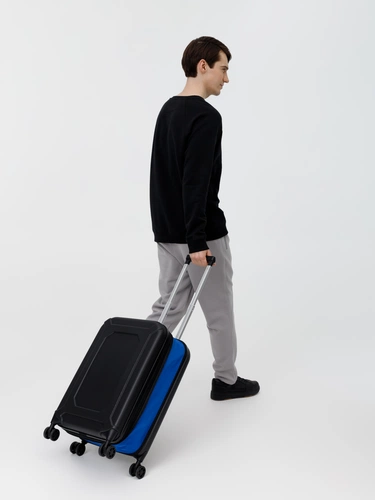 Чемодан Platta, черный с синим Чемодан Platta, черный с синим