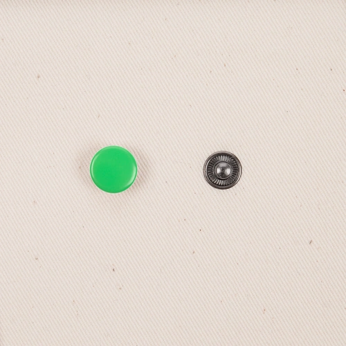 Кнопка Clavis, M, зеленый неон Кнопка Clavis, M, зеленый неон