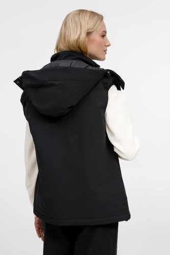 Жилет унисекс Sfera, черный Жилет унисекс Sfera, черный