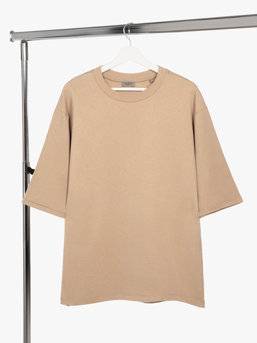 Футболка оверсайз унисекс Kosmos 2.0, бежевая Футболка оверсайз унисекс Kosmos 2.0, бежевая