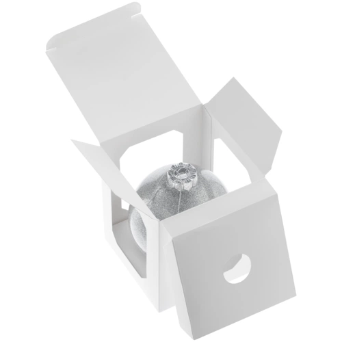 Елочный шар Finery Shine, 10 см, глянцевый серебристый с глиттером Елочный шар Finery Shine, 10 см, глянцевый серебристый с глиттером