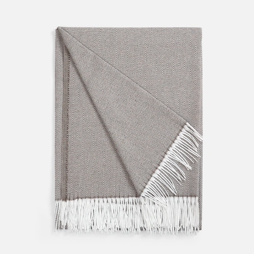 Плед «Гирвас», темно-бежевый Плед «Гирвас», темно-бежевый