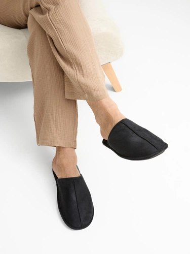 Тапочки домашние Norridge, черные Тапочки домашние Norridge, черные