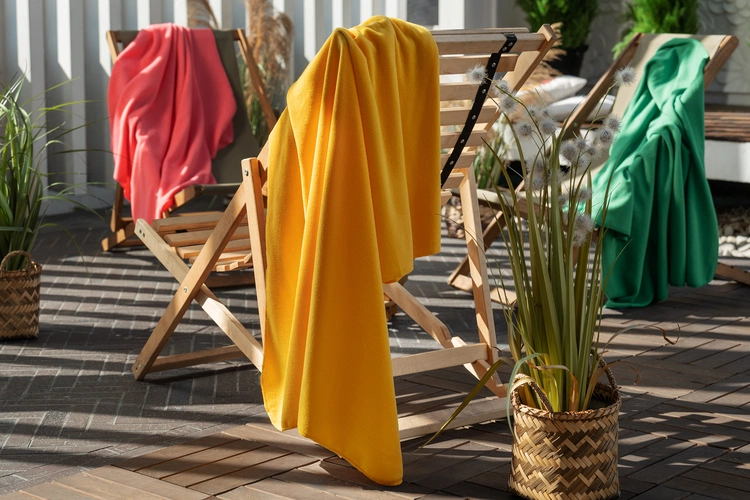 Флисовый плед Warm&Peace, желтый Флисовый плед Warm&Peace, желтый