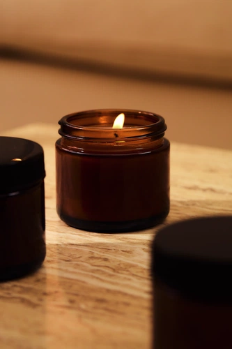 Свеча ароматическая Piccola, юдзу и миндальное печенье Свеча ароматическая Piccola, юдзу и миндальное печенье