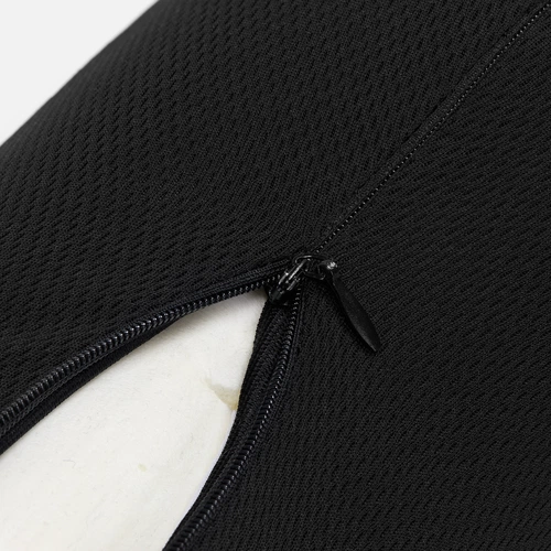 Подушка автомобильная на подголовник Roadie, черная Подушка автомобильная на подголовник Roadie, черная