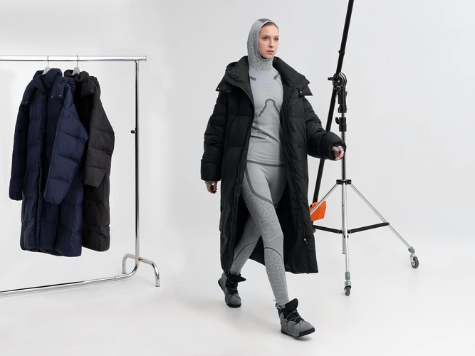 Пуховик унисекс Kapsula, черный Пуховик унисекс Kapsula, черный