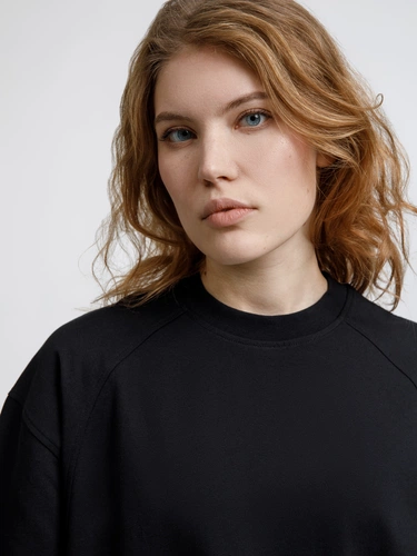 Футболка оверсайз унисекс Sideline, черная Футболка оверсайз унисекс Sideline, черная