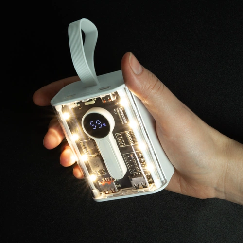 Аккумулятор с быстрой зарядкой Trellis Quick 10000 мАч, белый Аккумулятор с быстрой зарядкой Trellis Quick 10000 мАч, белый