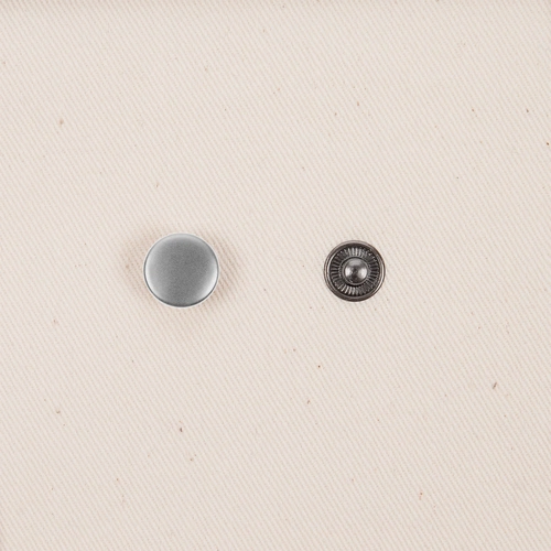 Кнопка Clavis, M, серебристая Кнопка Clavis, M, серебристая