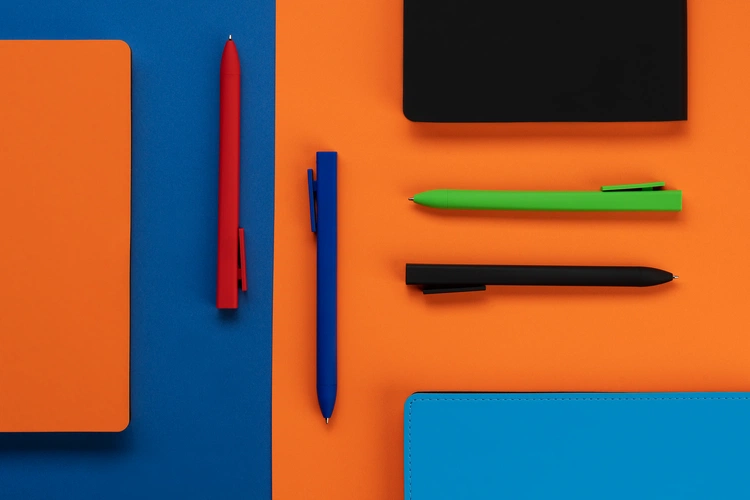 Ручка шариковая Swiper SQ Soft Touch, синяя Ручка шариковая Swiper SQ Soft Touch, синяя