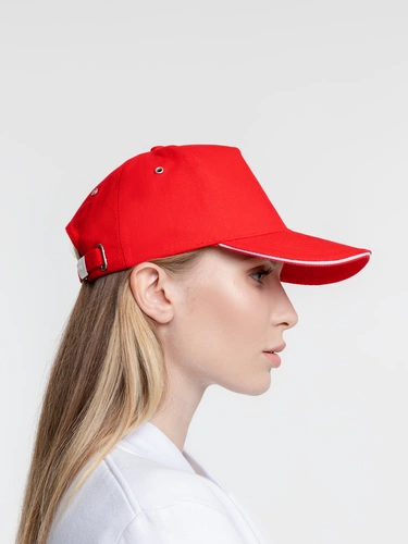 Бейсболка Classic, красная с белым кантом Бейсболка Classic, красная с белым кантом