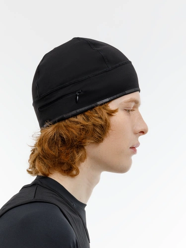 Спортивная шапка утепленная Jogge, черная Спортивная шапка утепленная Jogge, черная