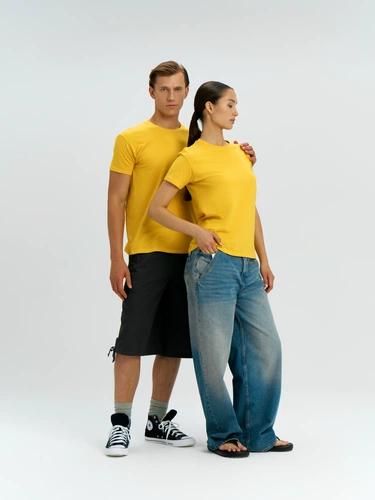 Футболка унисекс Regent 150, желтая Футболка унисекс Regent 150, желтая