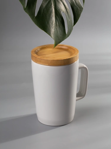 Кружка Vierra с крышкой-костером, белая Кружка Vierra с крышкой-костером, белая