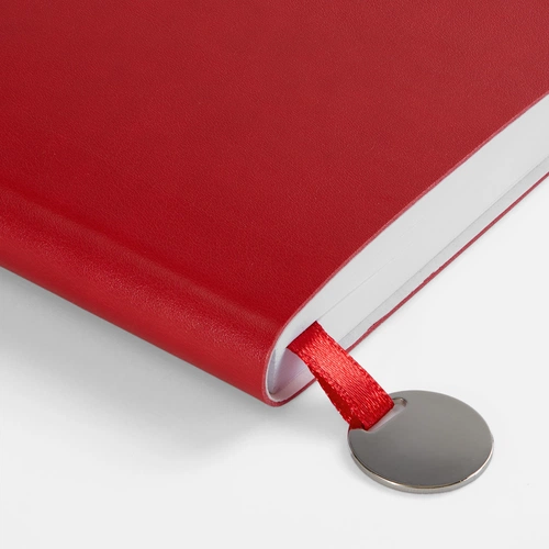 Ежедневник Waltz, недатированный, красный Ежедневник Waltz, недатированный, красный
