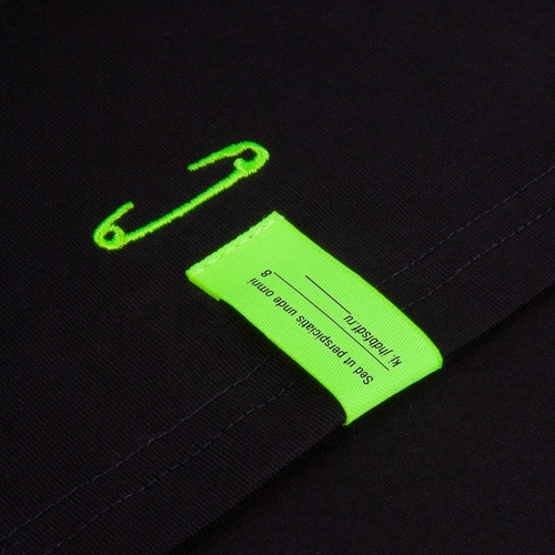 Футболка оверсайз Street Vibes с нанесением и лейблами, черная, размер M/L