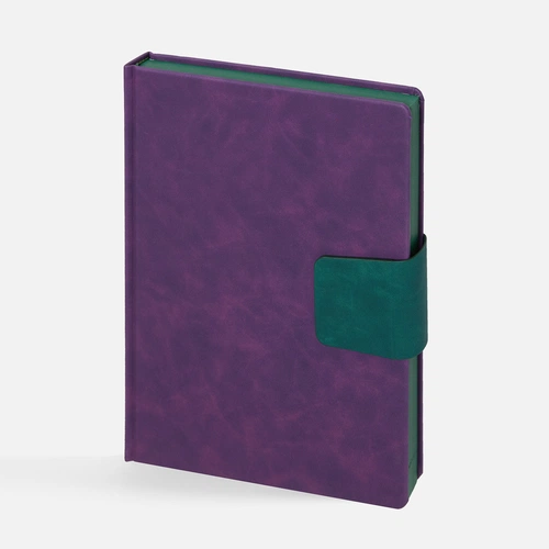 Ежедневник Grande Strap на заказ, датированный, фиолетовый Ежедневник Grande Strap на заказ, датированный, фиолетовый