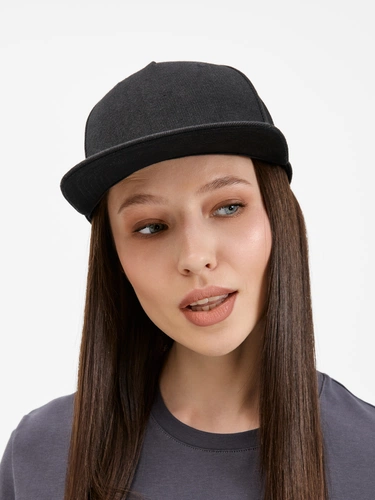 Бейсболка Epicore с прямым козырьком, черная Бейсболка Epicore с прямым козырьком, черная