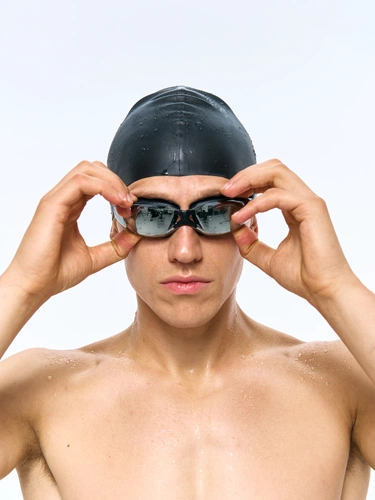 Очки для плавания зеркальные Underwater, черные Очки для плавания зеркальные Underwater, черные