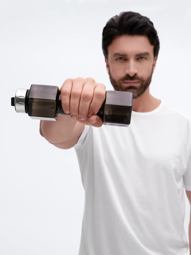 Бутылка для воды Hantelis, черная Бутылка для воды Hantelis, черная