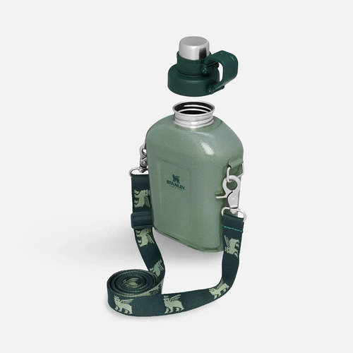 Фляга Adventure 1000, темно-зеленая Фляга Adventure 1000, темно-зеленая