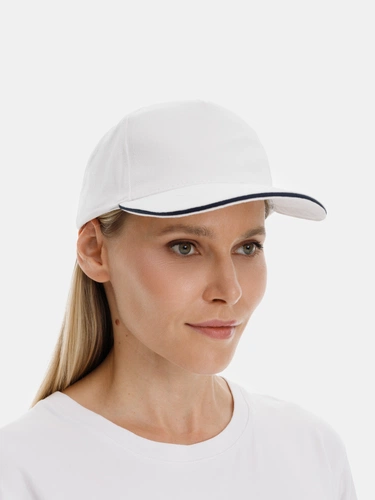 Бейсболка Classic 2.0, белая с темно-синим кантом Бейсболка Classic 2.0, белая с темно-синим кантом