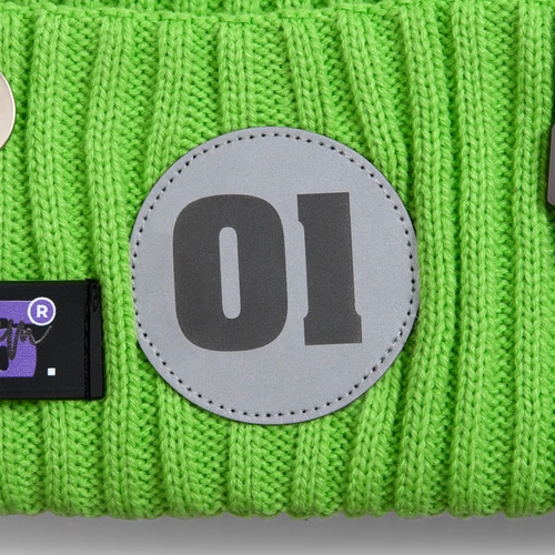 Шапка Yong, светло-зеленая с кастомизацией