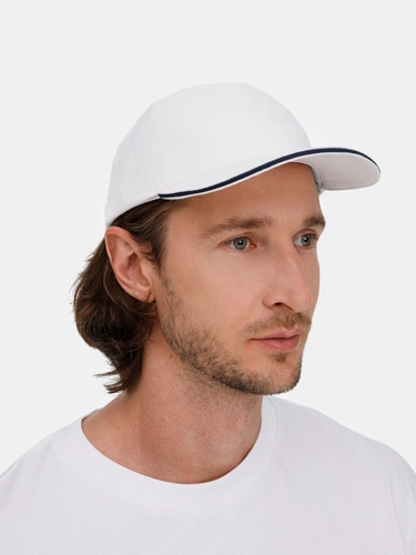 Бейсболка Classic 2.0, белая с темно-синим кантом Бейсболка Classic 2.0, белая с темно-синим кантом