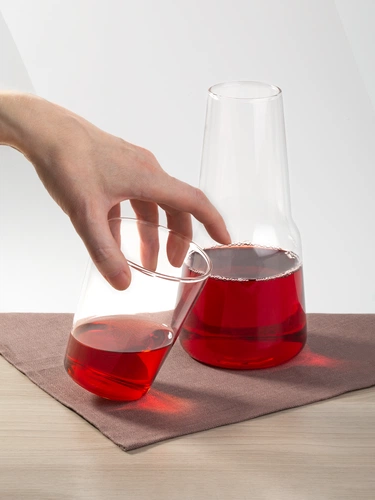 Графин с крышкой-стаканом Me Time Графин с крышкой-стаканом Me Time