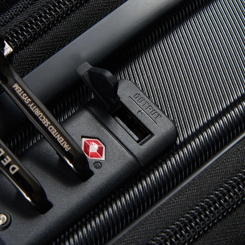 Чемодан Shadow 5.0 S, черный Чемодан Shadow 5.0 S, черный