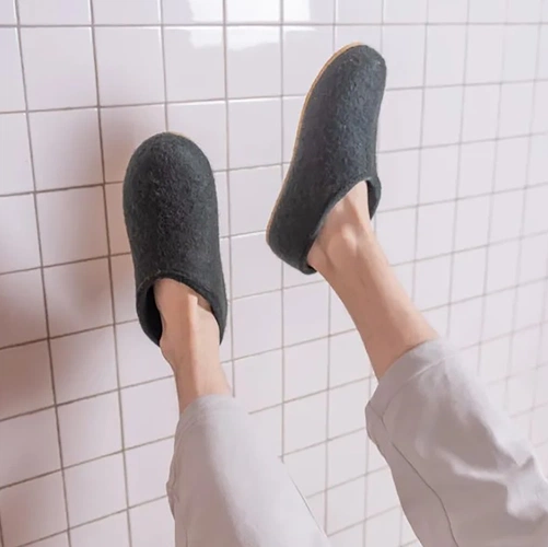 Домашние валенки Cant, черные Домашние валенки Cant, черные