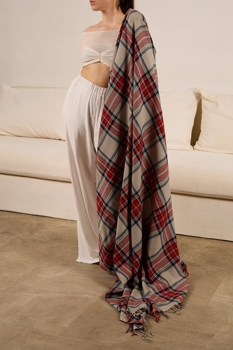 Плед «Валдай», бежевый с красным и синим Плед «Валдай», бежевый с красным и синим