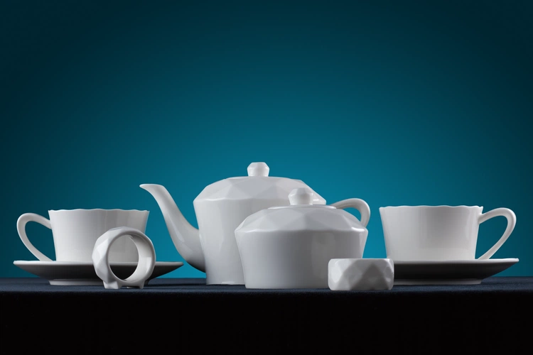 Чайник Diamante Bianco в подарочной коробке, белый Чайник Diamante Bianco в подарочной коробке, белый