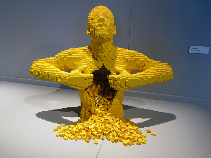 Скульптура из Lego