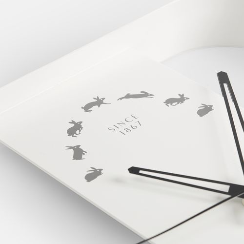 Часы Brevity, белые