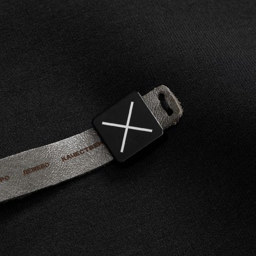 Квадратный шильдик на резинку Direct, черный