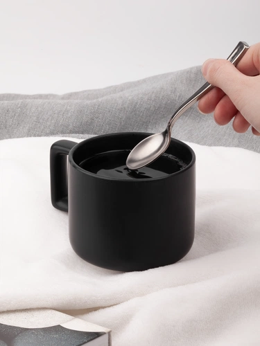 Чашка Jumbo в коробке матовая, черная