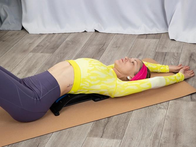 Тренажер-массажер Arco, черный с синим