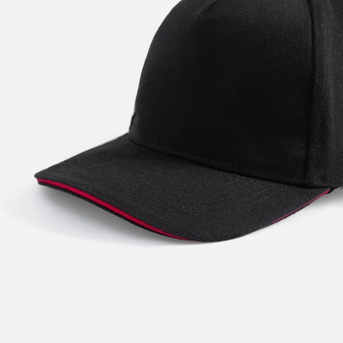 Бейсболка Long Beach, черная с красным